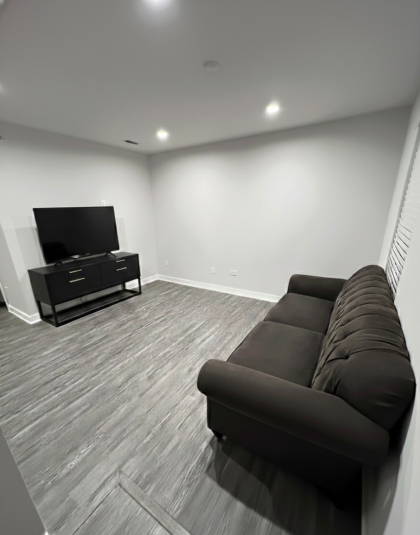 Building Photo - 342 Music Hall Way