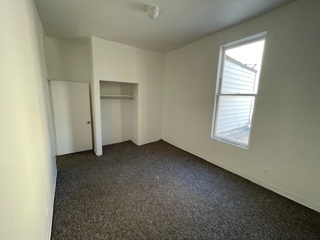 Building Photo - 1531 N Wells St