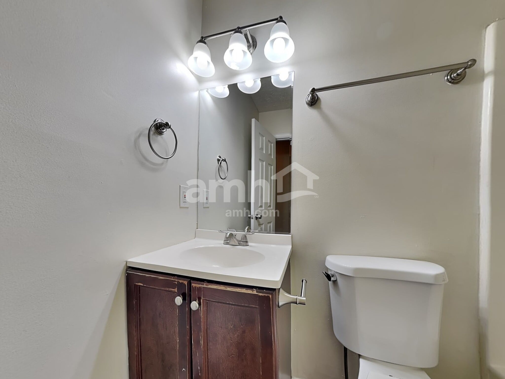 Building Photo - 5015 Sunbrook Dr NW