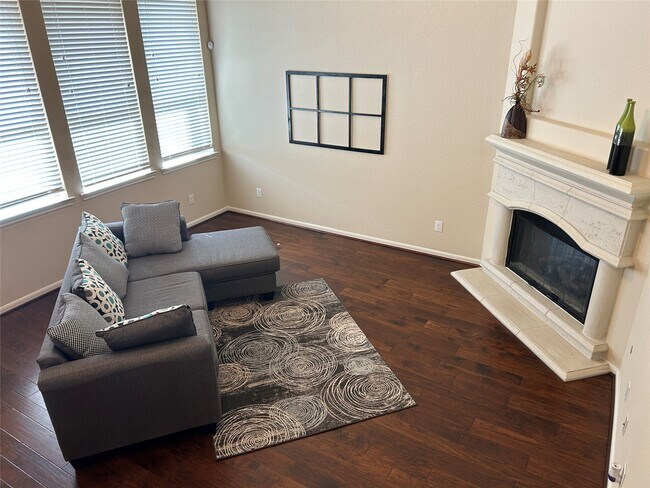 Building Photo - 6819 Hunters Trace Ln