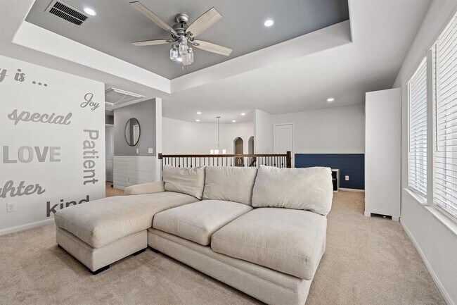 Building Photo - 408 Ravello St