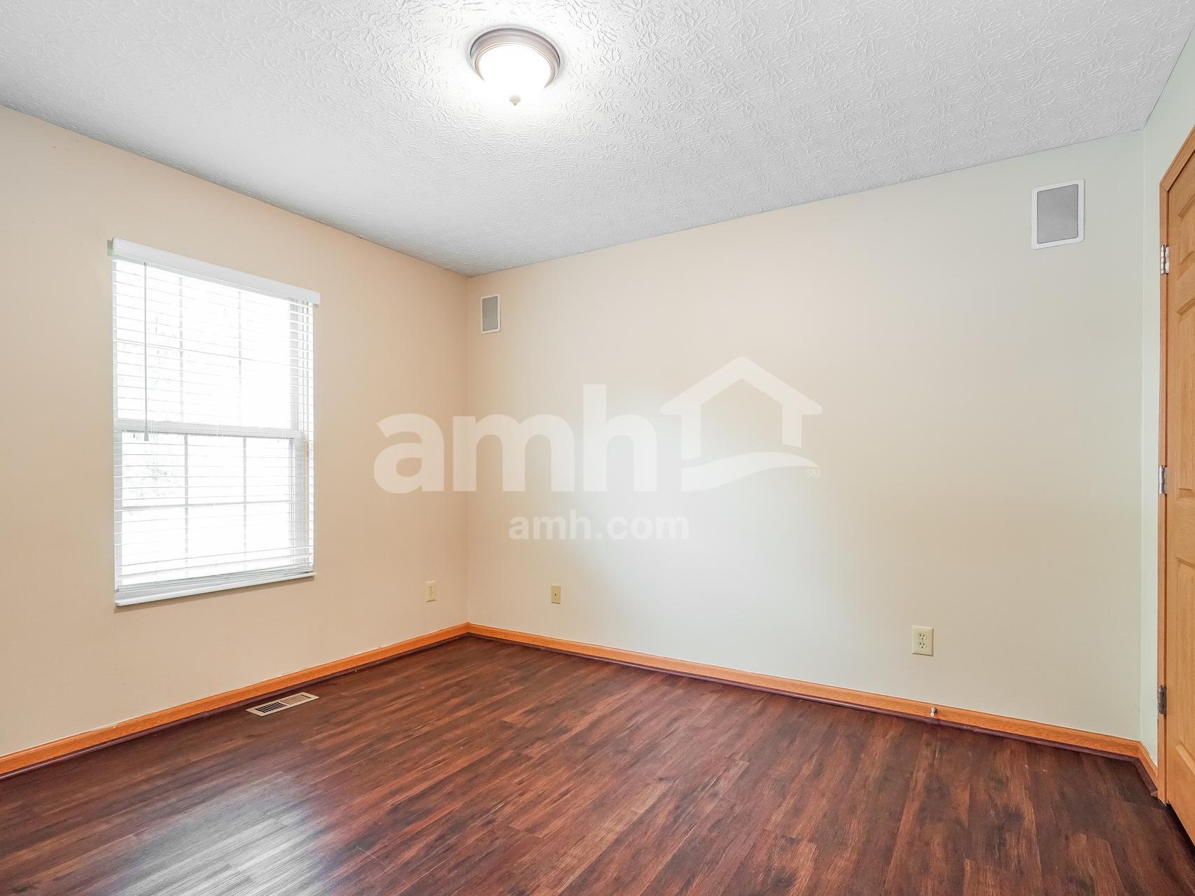 Building Photo - 8135 Arbor Rose Way