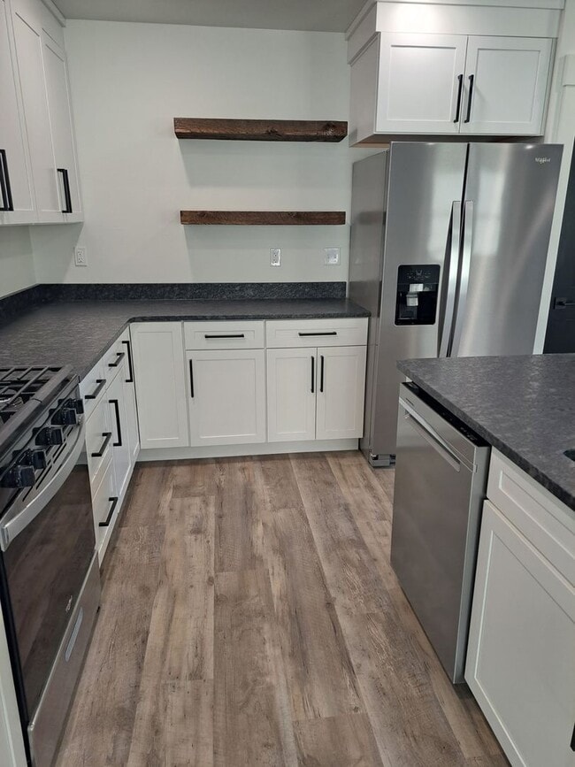 Building Photo - 3 B Raven Rdg Rd