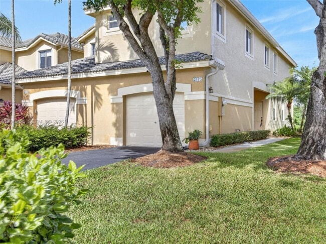Building Photo - 2475 Cordoba Bend