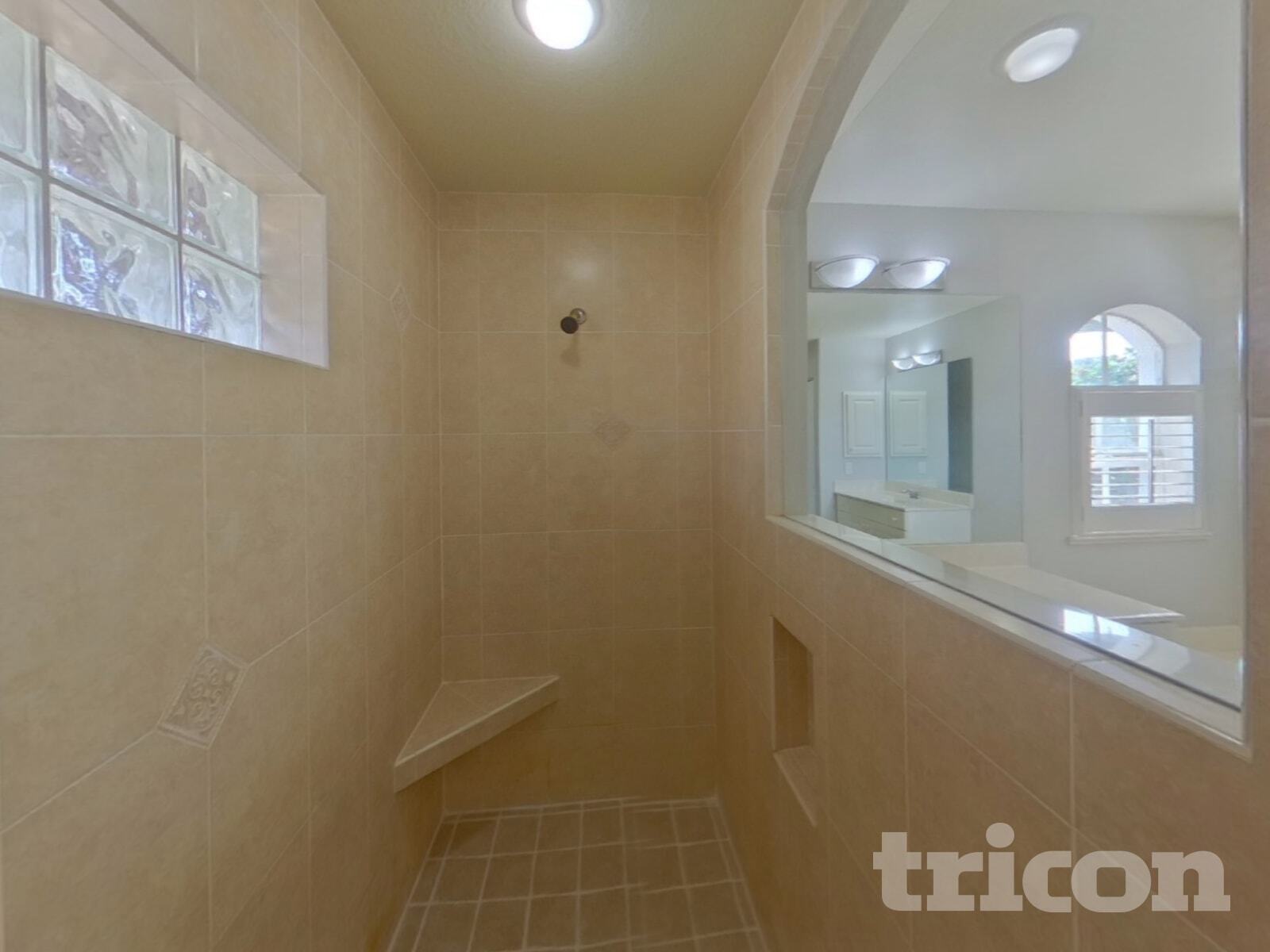 Building Photo - 4090 W Price Blvd