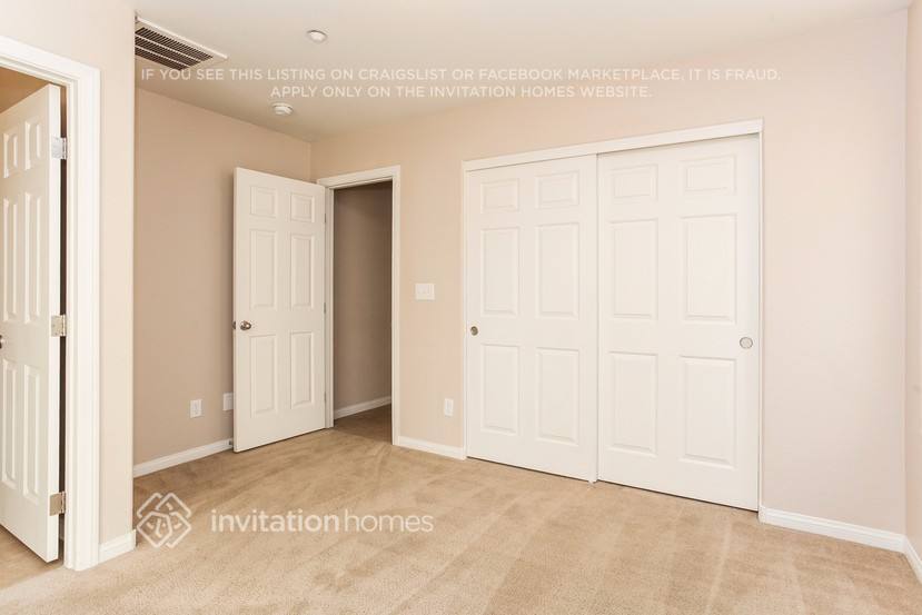 Building Photo - 8961 Stephanie Jean Ct