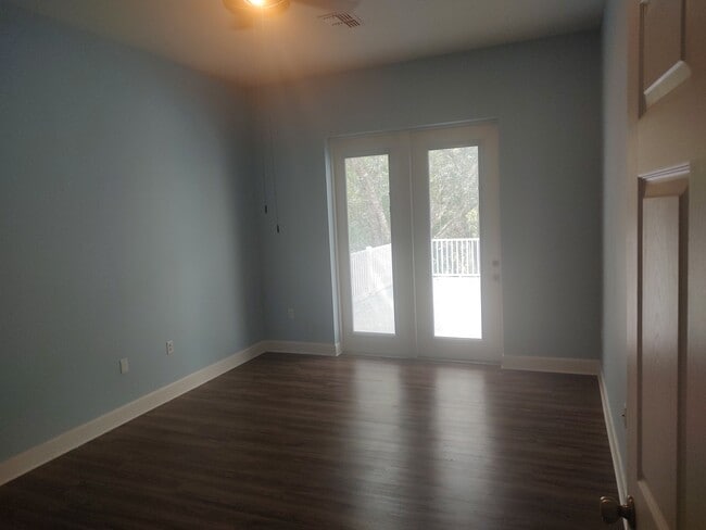 Building Photo - 13883 Blythewood Dr