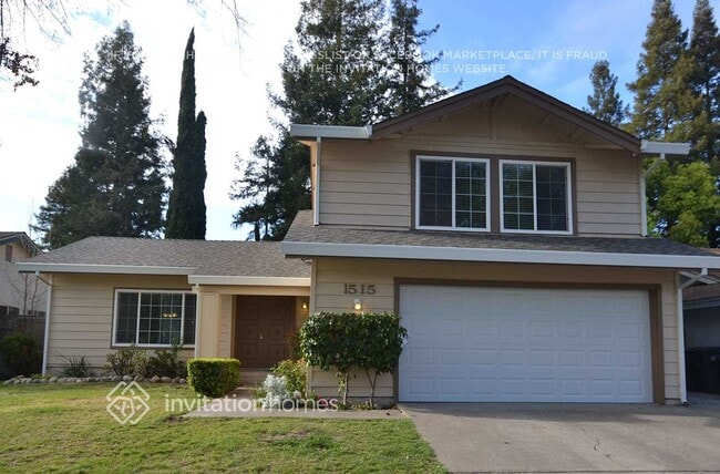 Building Photo - 1515 Woodland Oaks Way