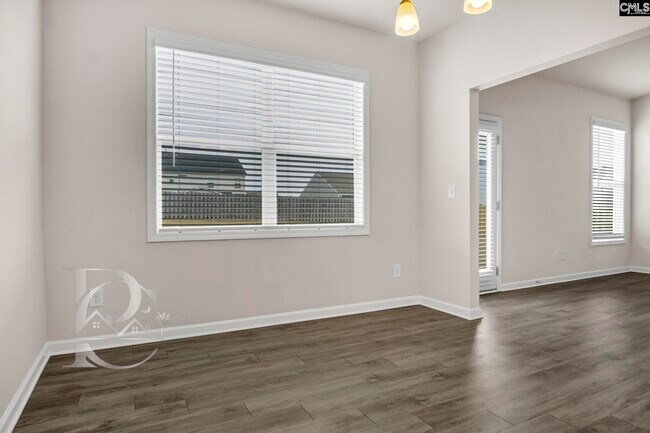 Building Photo - 807 Spring Cress Dr