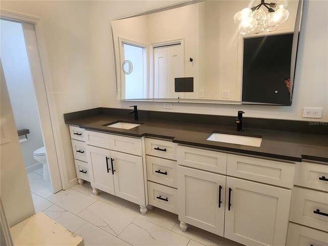 Building Photo - 3761 Amapola Ln