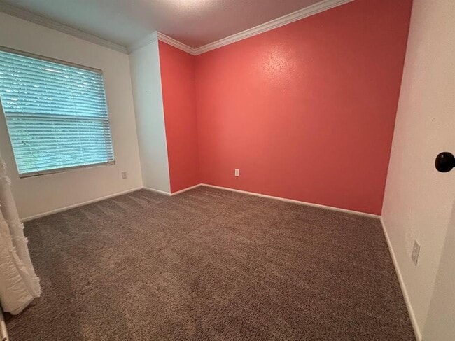 Building Photo - 1209 S Trace Dr