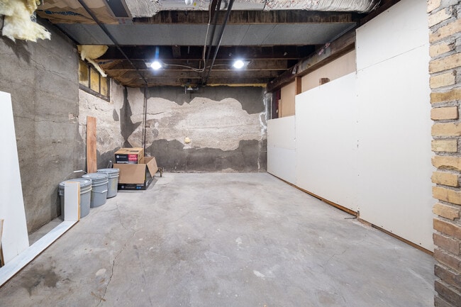 Building Photo - 4238 Cheatham Ave