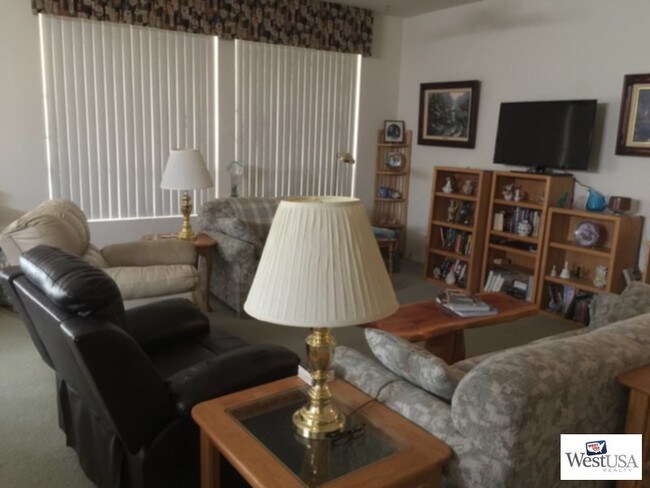 Building Photo - SUN CITY GRAND VACATION RENTAL HOME