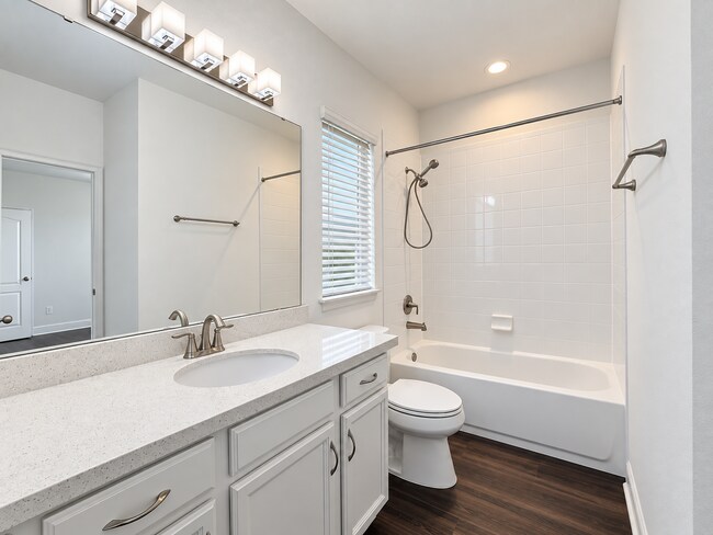 Building Photo - 6603 Calamondin Dr