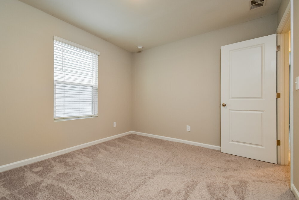 Building Photo - 526 Knightsbridge Ln