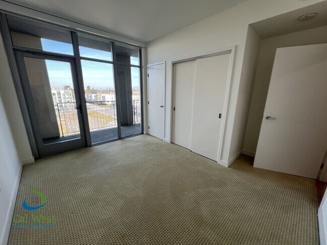 Building Photo - $2895-7th Floor 1 Bd/1 Ba Executive Condo in Beautiful Luxury Complex/City Heights
