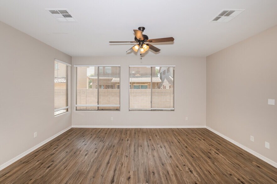 Building Photo - 14563 W Acapulco Ln