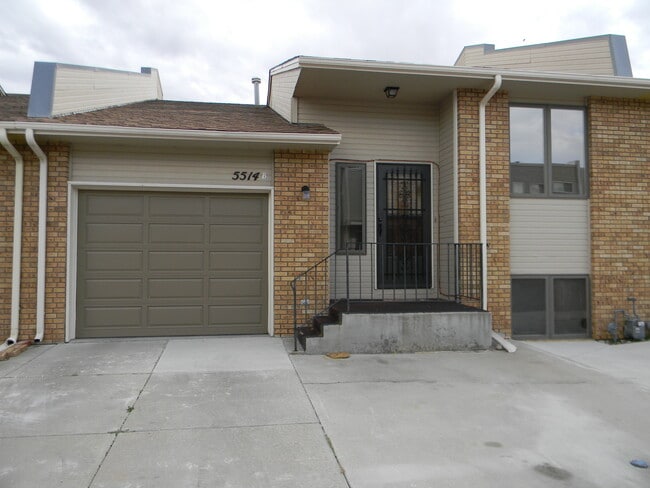 Primary Photo - 5514 Townsend Pl