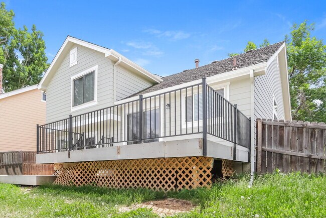 Building Photo - 19273 E Molly Ave