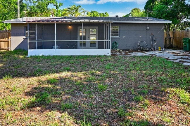 Building Photo - 3822 Gopher St