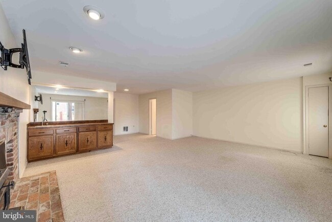 Building Photo - 7713 Bristol Square Ct