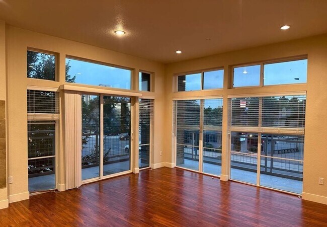 Building Photo - Long Realty & Property Management - Bluepr...