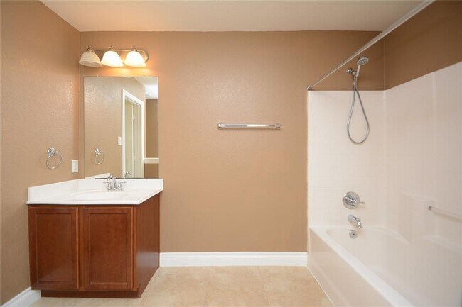 Building Photo - 12567 Canyon Falls Boulevard