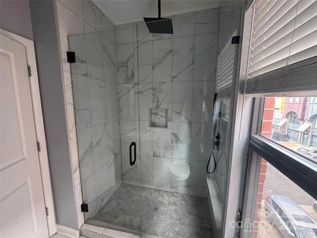 Building Photo - 559 New Bern Station Ct