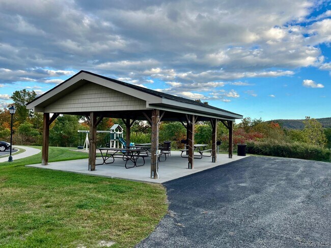 Building Photo - 44 High St