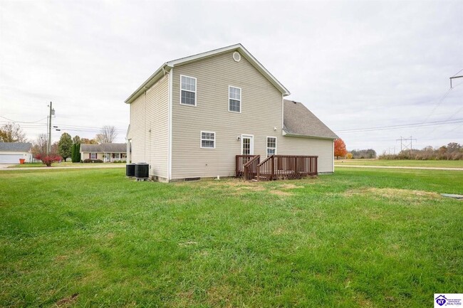 Building Photo - 122 W Donna Reed Blvd