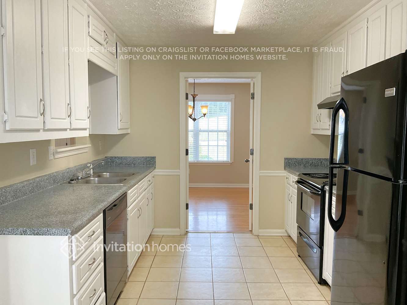 Building Photo - 2975 Hampton Valley Dr SE