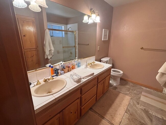 Building Photo - 6-Month Ski Lease in Tahoe Donner, Availab...