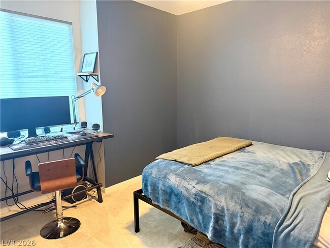 Building Photo - 8067 Tank Loop St