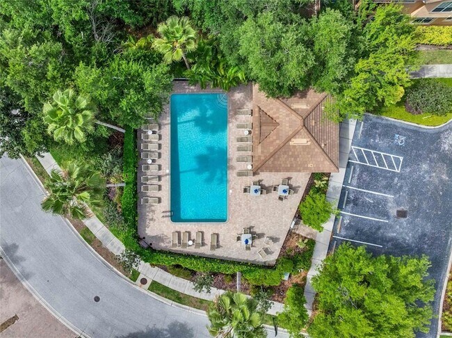 Building Photo - 8204 Villa Grande Ct