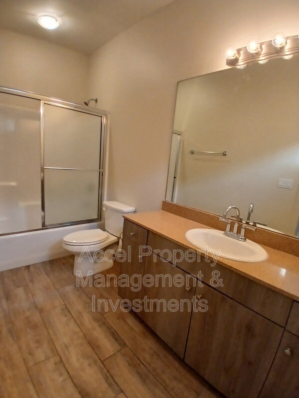 Building Photo - 3713 Whitewing Ave