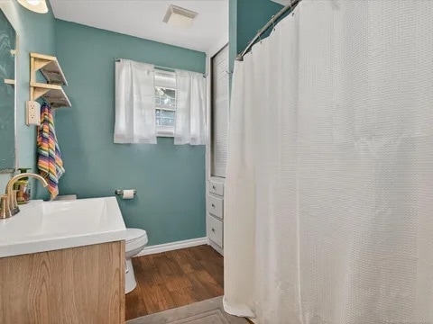 Building Photo - 3615 Utah Ave