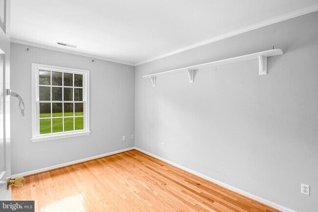 Building Photo - 7412 Tour Dr