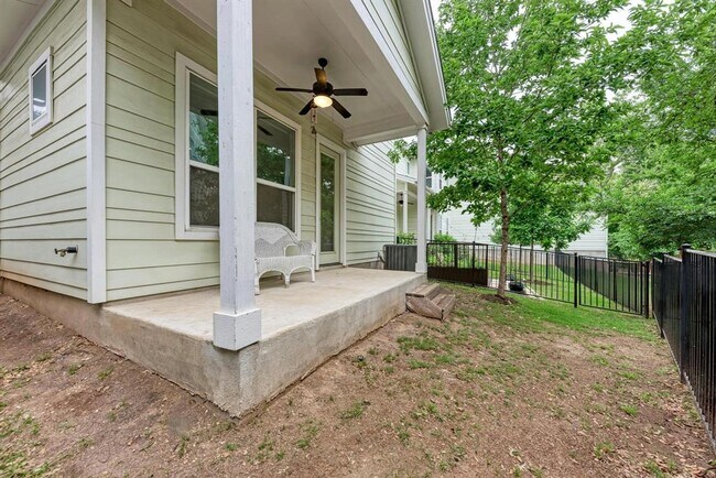 Building Photo - 3108 E 51st St