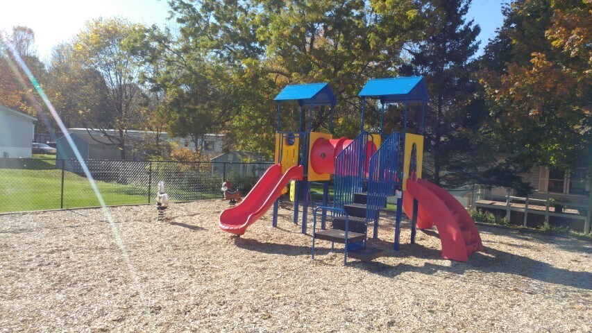Building Photo - 57 Millstream Ct