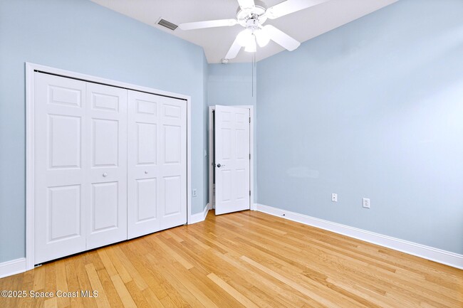 Building Photo - 8657 Villanova Dr