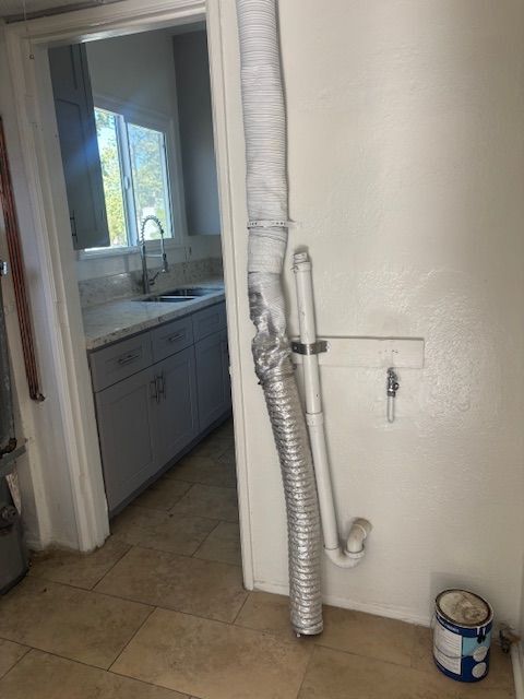 Building Photo - 4213 8th Ave