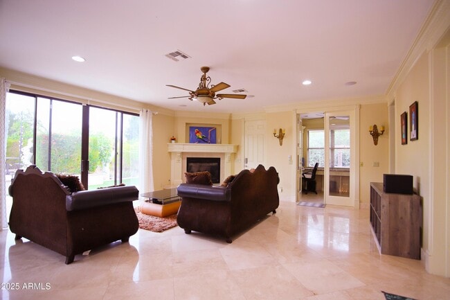 Building Photo - 3306 E Jaeger Cir