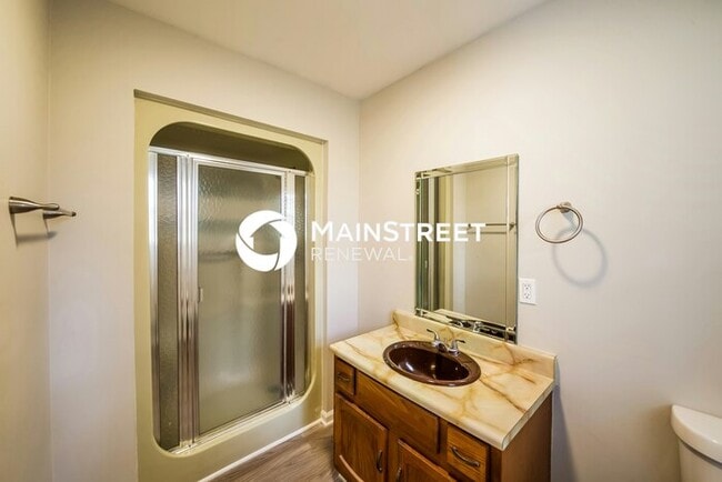 Building Photo - 3 Bedroom Pet-Friendly Home in MCCALLA, AL...