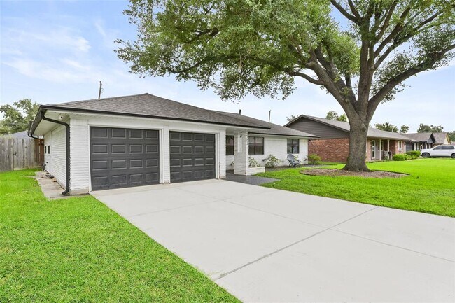 Building Photo - 2703 Tannehill Dr