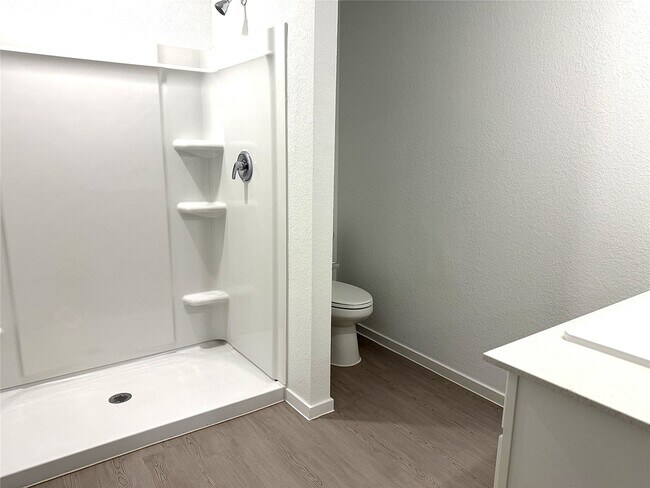 Building Photo - 1511 Crowson Rdg