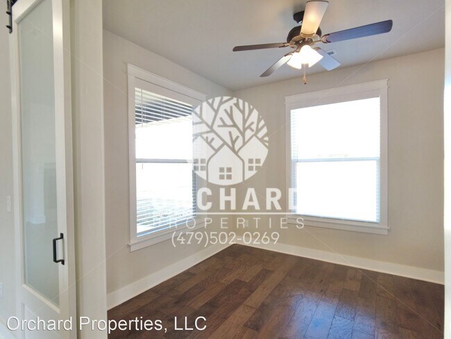 Building Photo - 4 br, 3 bath House - 1228 Giulia Ave.