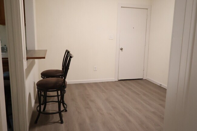 Building Photo - The Casita — Cozy 1-Bedroom Home with Utilities Included