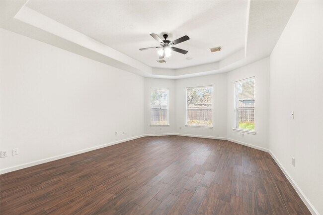 Building Photo - 1810 Candle Light Ct