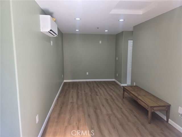 Building Photo - 421 W Lexington Dr