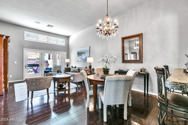 Building Photo - 8889 E Meadow Hill Dr